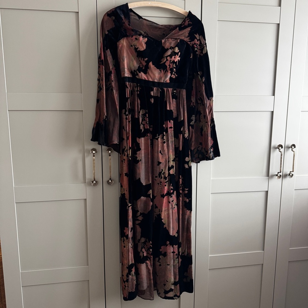Rosalind Velvet Gown by Erin Fetherson ANTHROPOLOGIE